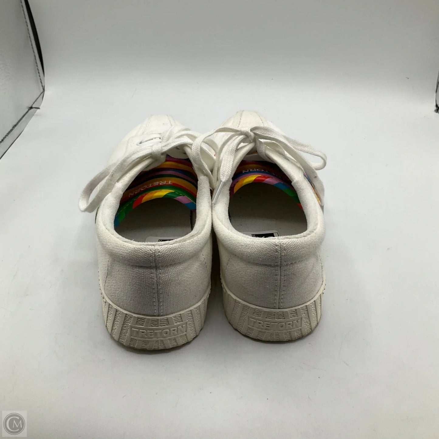 Shoes Sneakers By Tretorn In White, Size: 8