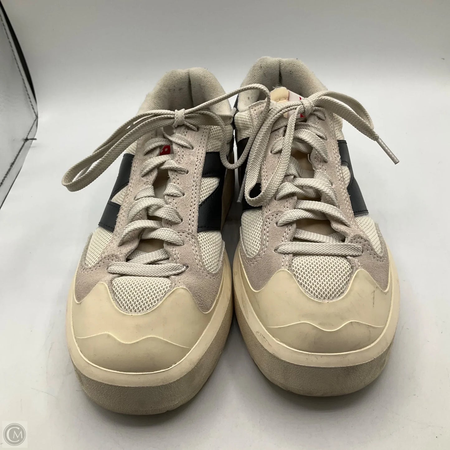 Shoes Athletic By New Balance In White, Size: 8