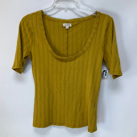 Yellow Top Short Sleeve Pilcro, Size M