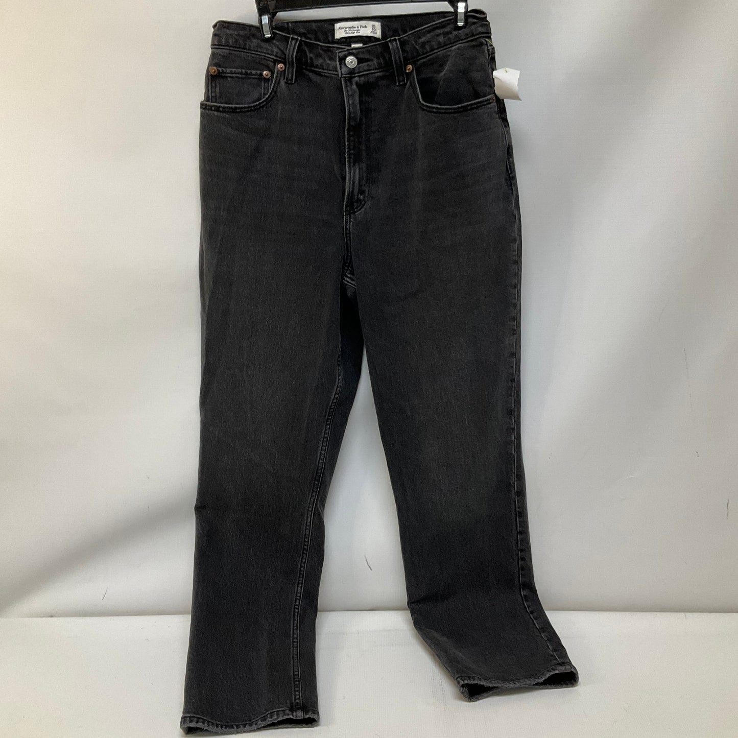 Jeans Straight By Abercrombie And Fitch In Black Denim, Size: 10