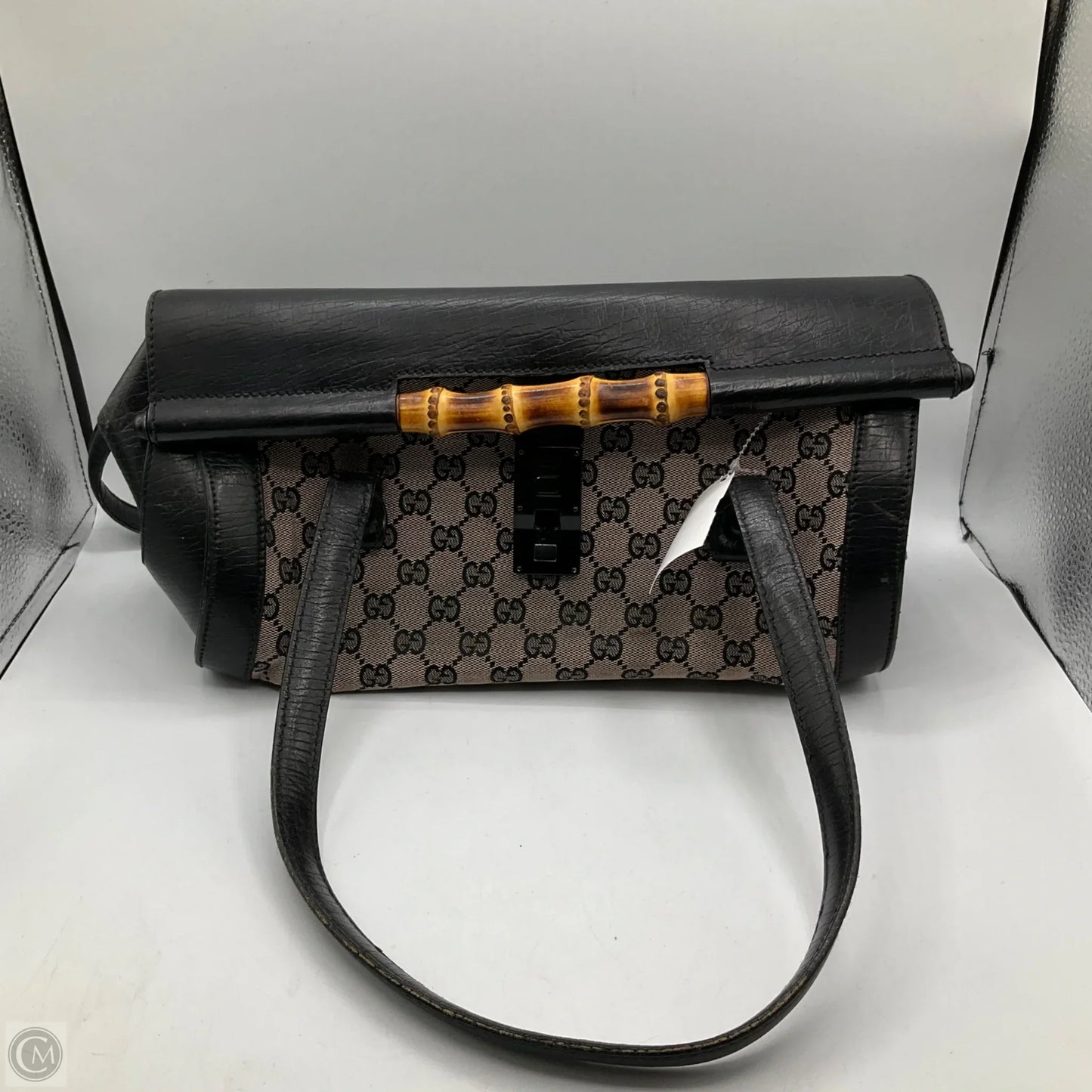 Handbag Luxury Designer By Gucci, Size: Medium