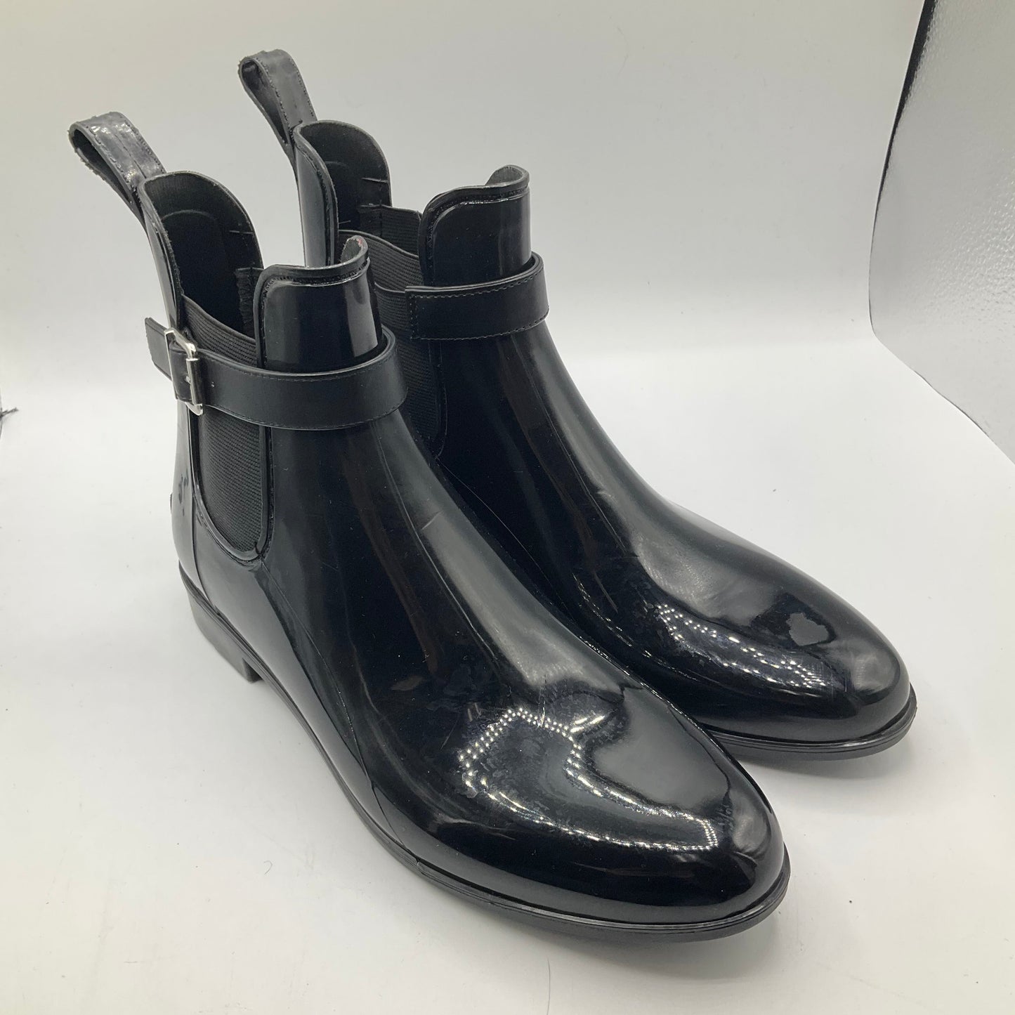 Boots Rain By Marc Fisher In Black, Size: 11