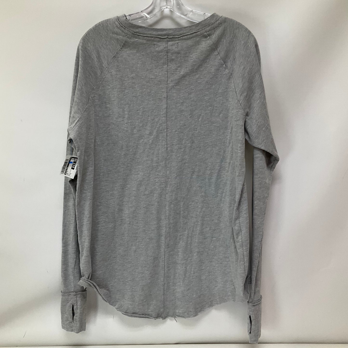 Top Long Sleeve By We The Free In Grey, Size: S