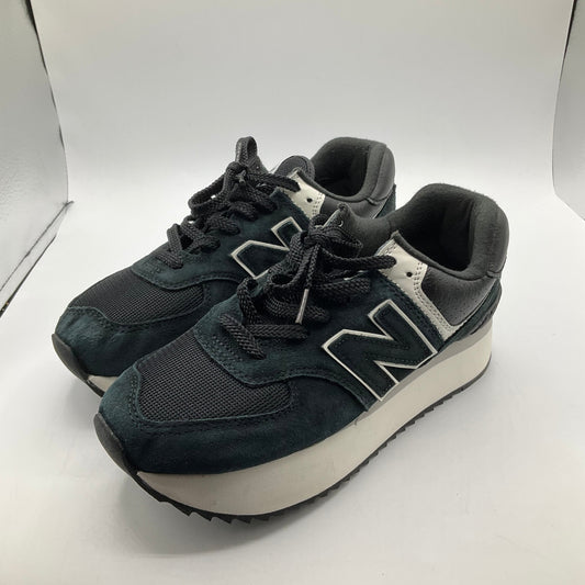 Shoes Athletic By New Balance In Black, Size: 8.5