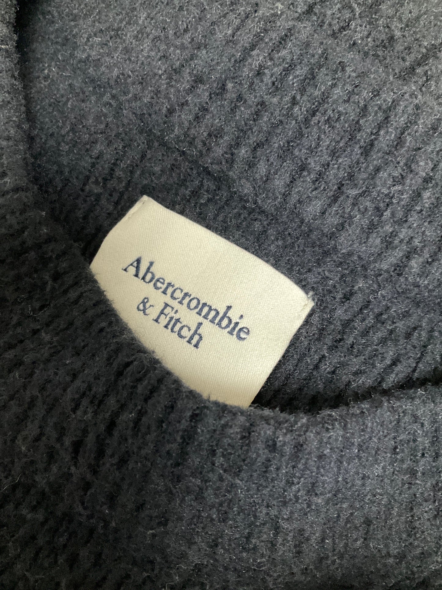 Sweater By Abercrombie And Fitch In Black, Size: Xl