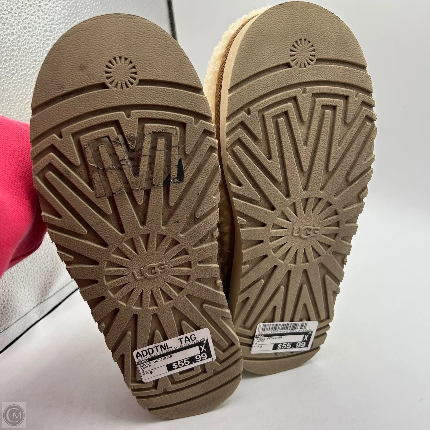 Shoes Designer By Ugg In Cream, Size: 9