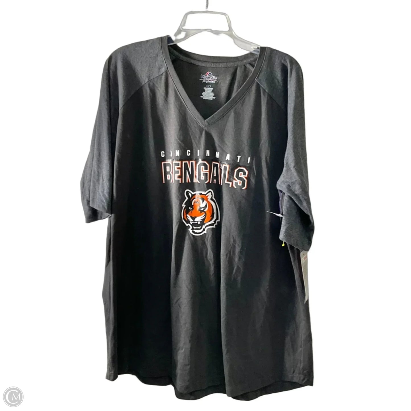 Athletic Top Short Sleeve By Majestic In Grey & Orange, Size: 3x