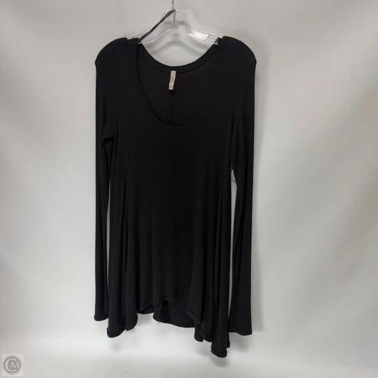 Top Long Sleeve By Free People In Black, Size: M