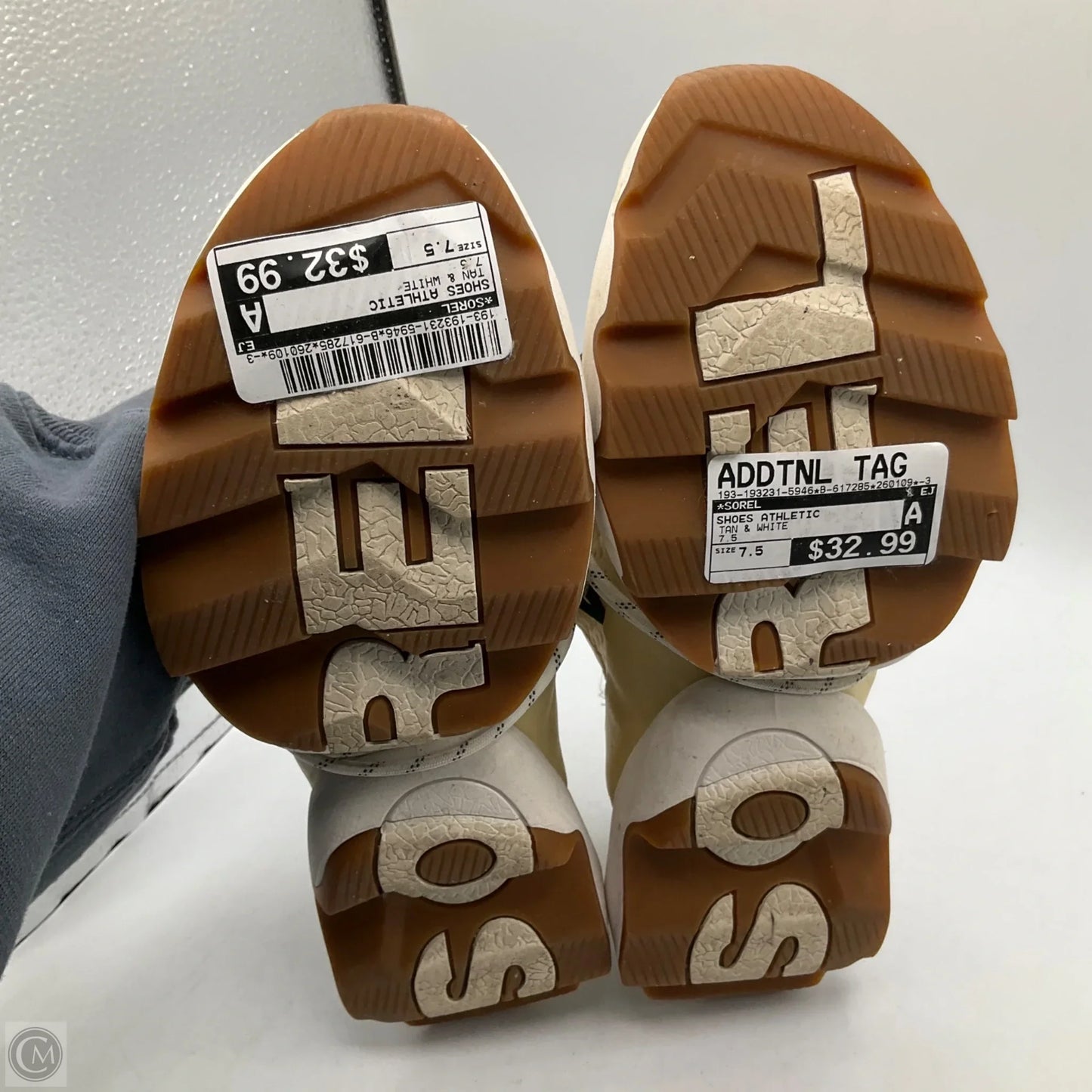 Shoes Athletic By Sorel In Tan & White, Size: 7.5
