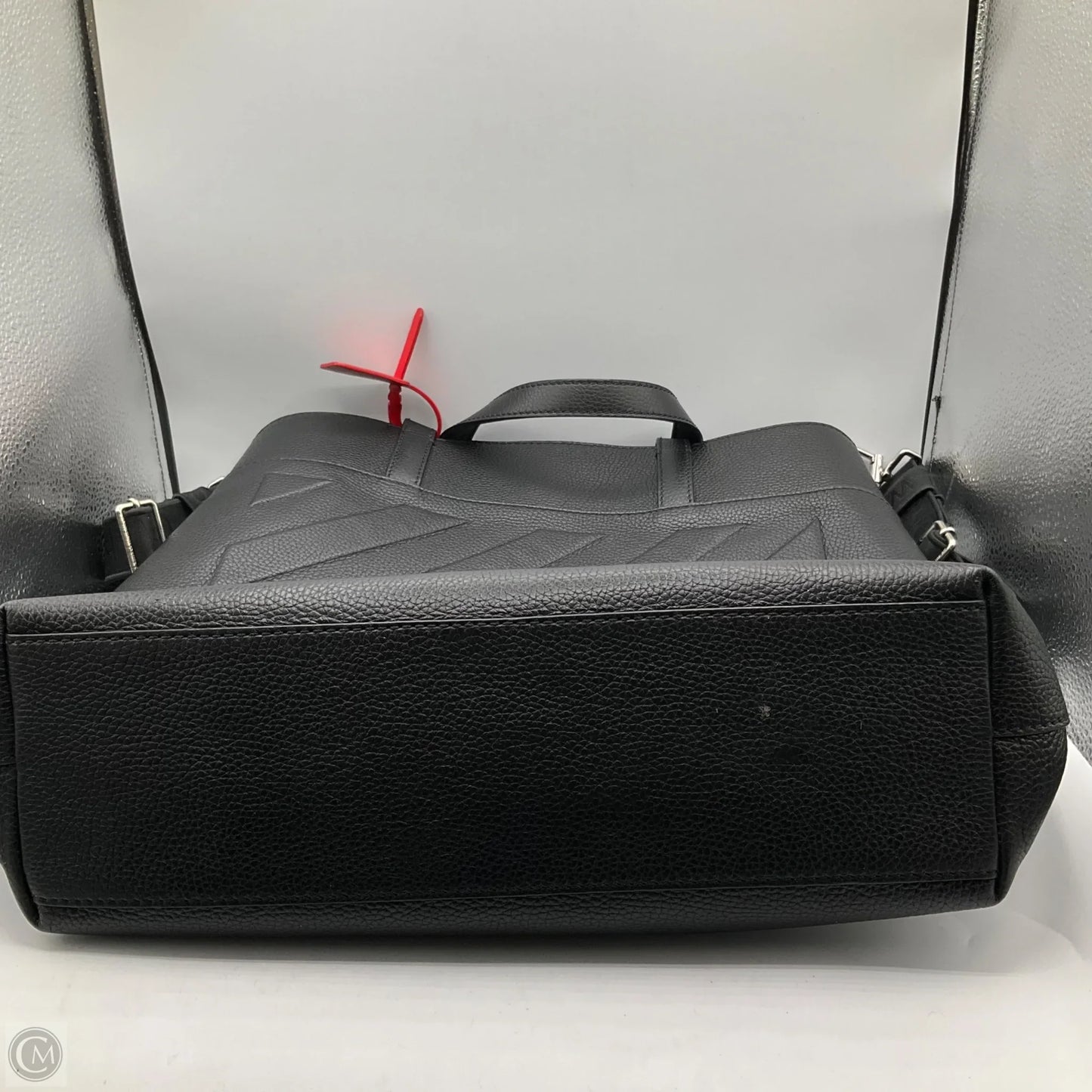 Handbag Luxury Designer By Off-white, Size: Large