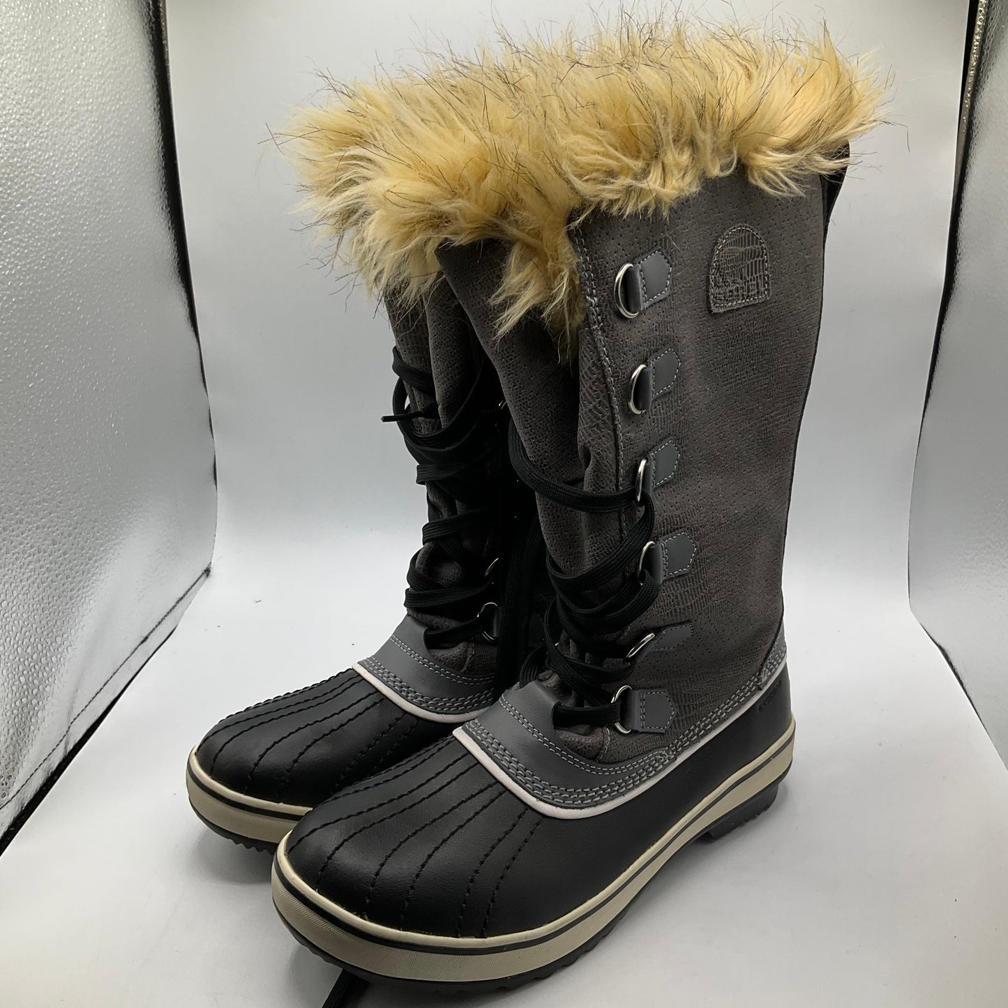 Boots Snow By Sorel In Grey, Size: 8.5