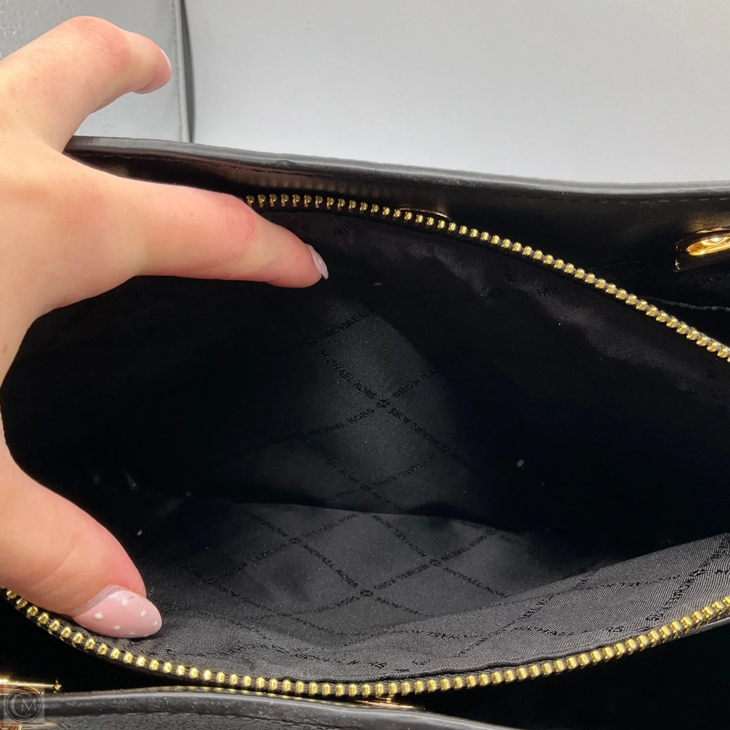 Handbag Designer By Michael Kors, Size: Medium