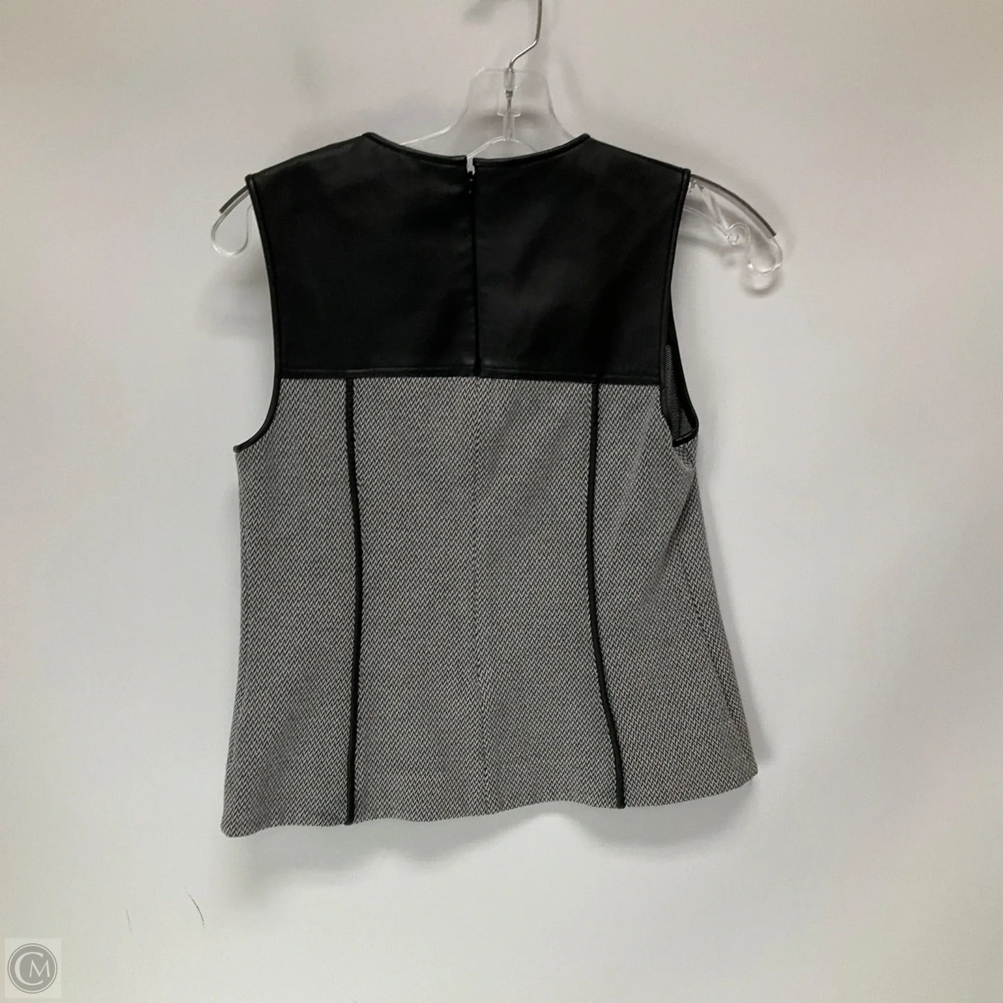 Top Sleeveless By Theory In Black & Grey, Size: 2