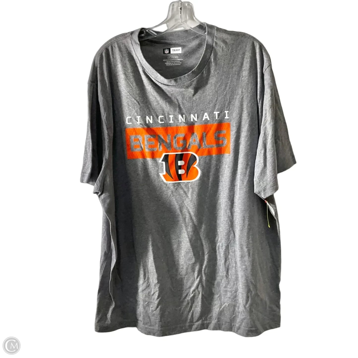 Athletic Top Short Sleeve By Nfl In Grey, Size: 2x