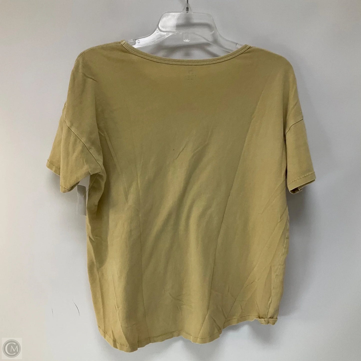 Top Short Sleeve Basic By Clothes Mentor In Yellow, Size: S