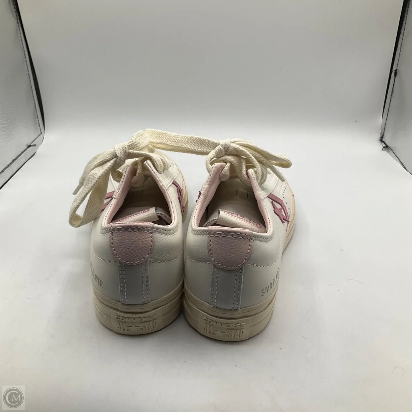 Shoes Sneakers By Converse In White, Size: 7.5