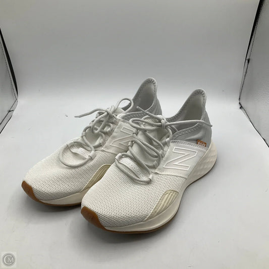Shoes Athletic By New Balance In White, Size: 8