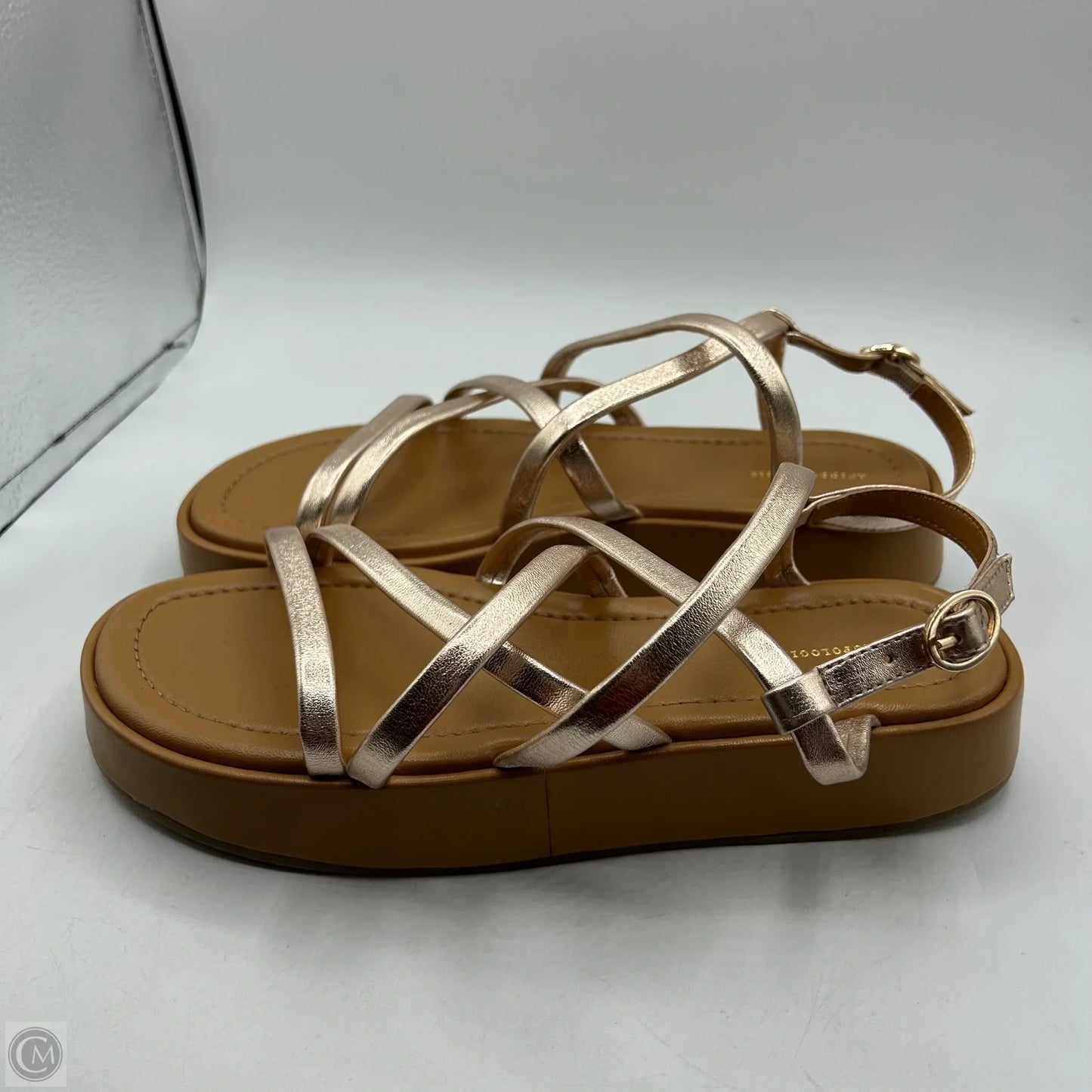 Sandals Flats By Anthropologie In Gold, Size: 10