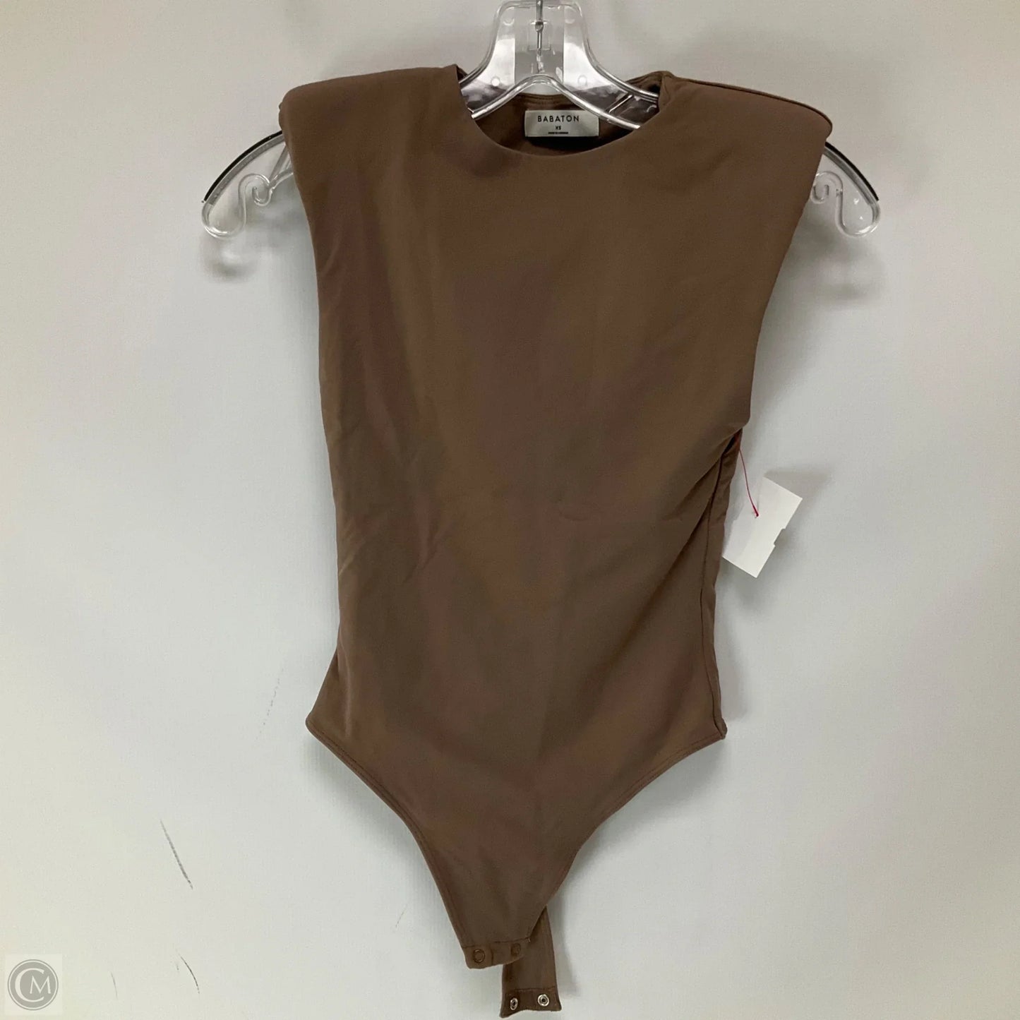 Top Sleeveless By Babaton In Brown, Size: Xs