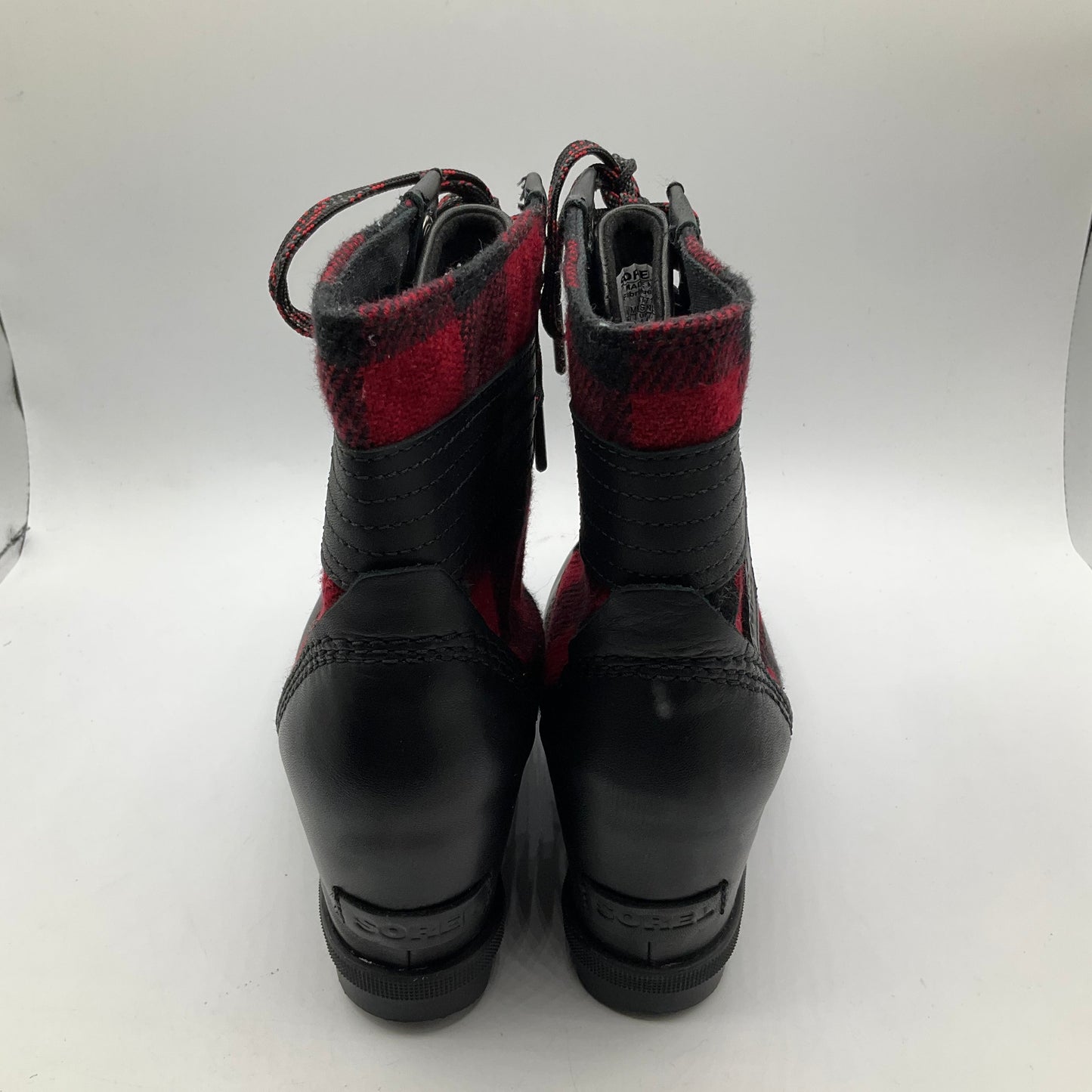 Boots Ankle Heels By Sorel In Plaid, Size: 6.5