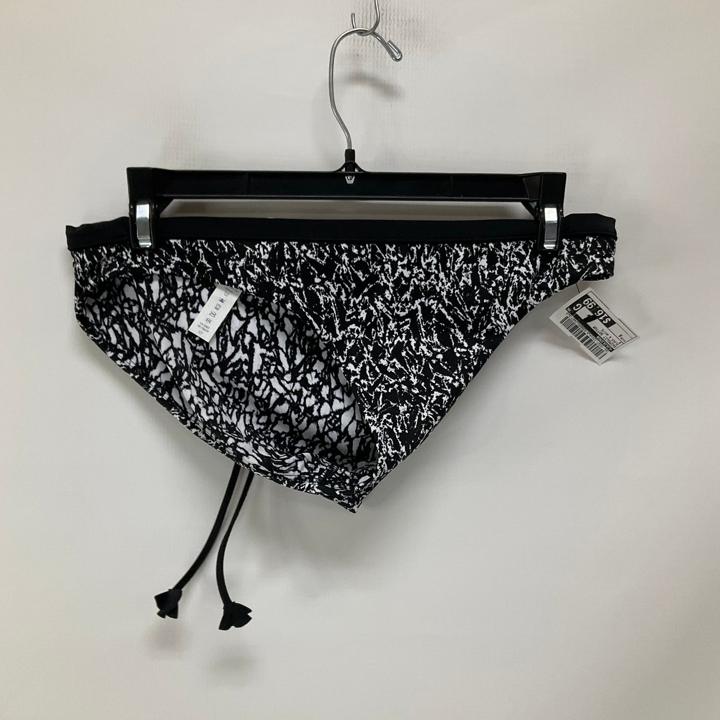 Black & White Swimsuit Bottom Lululemon, Size 8
