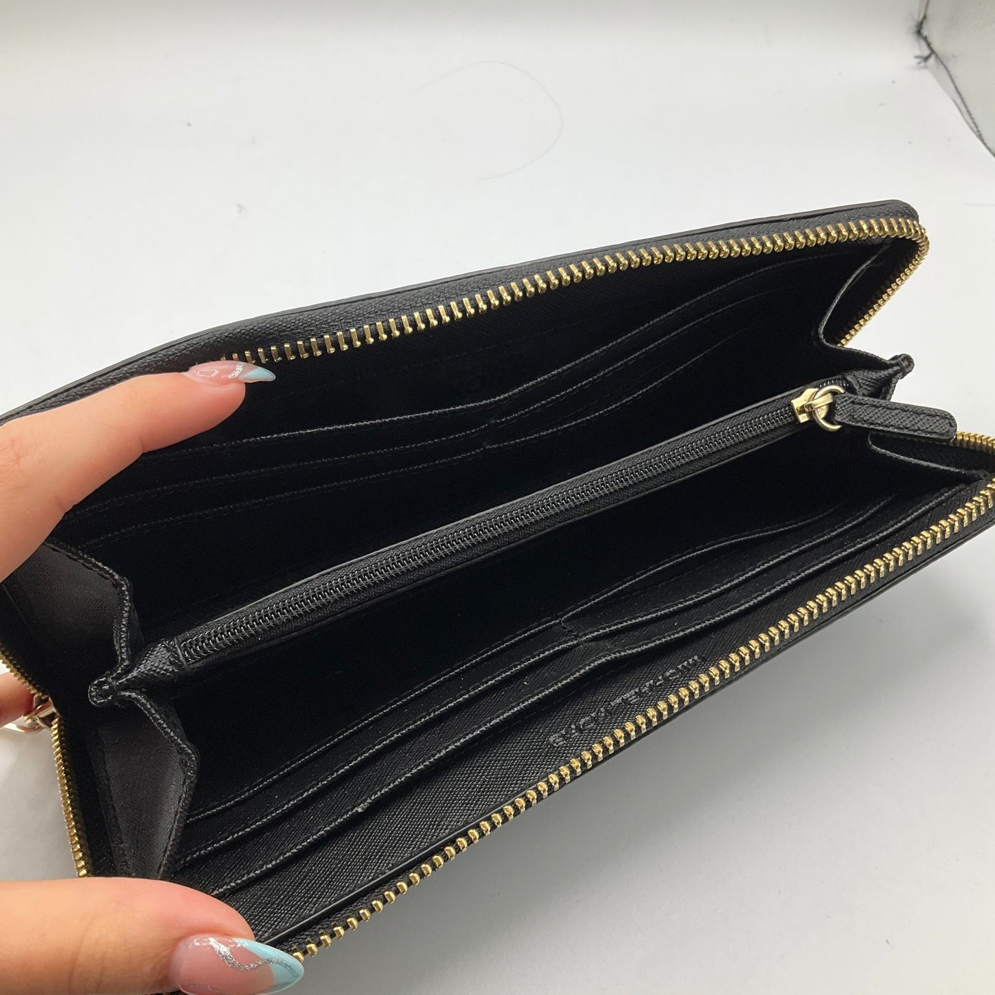 Wallet Designer Michael Kors, Size Medium