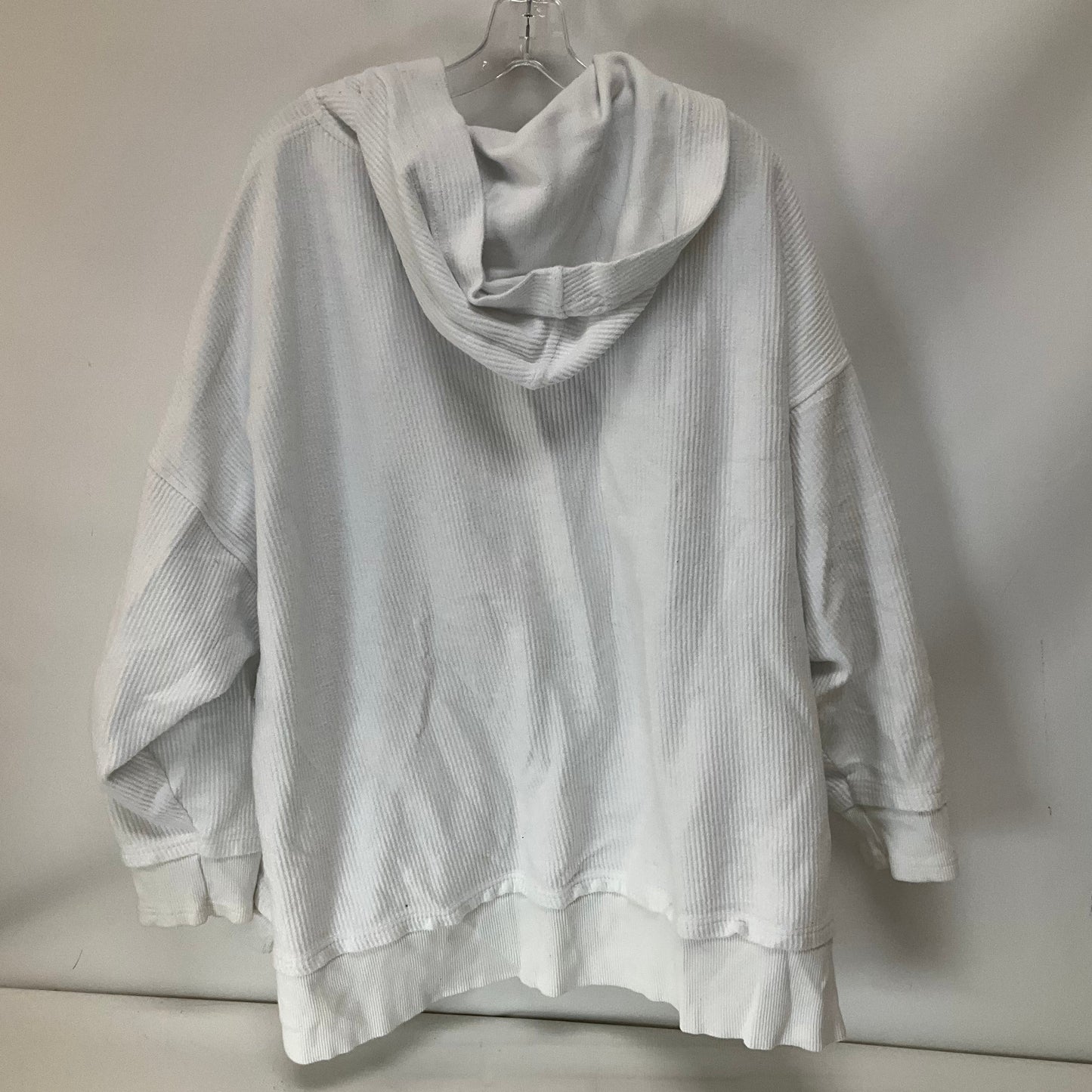 Top Long Sleeve By Aerie In White, Size: Xxl