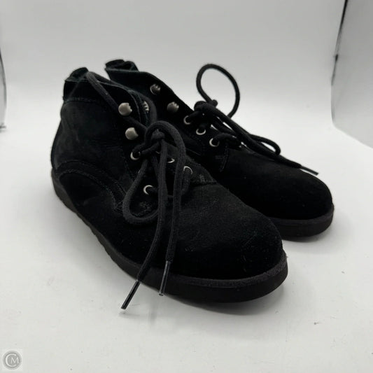 Boots Ankle Flats By Ugg In Black, Size: 7