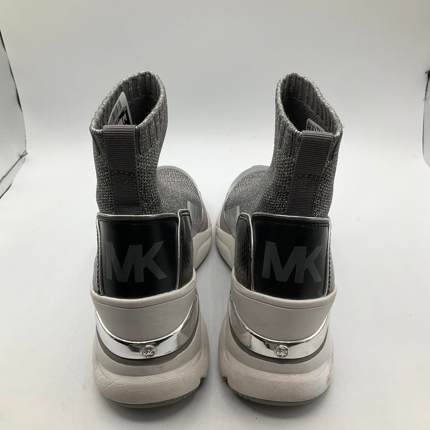 Shoes Sneakers By Michael By Michael Kors In Silver, Size: 6