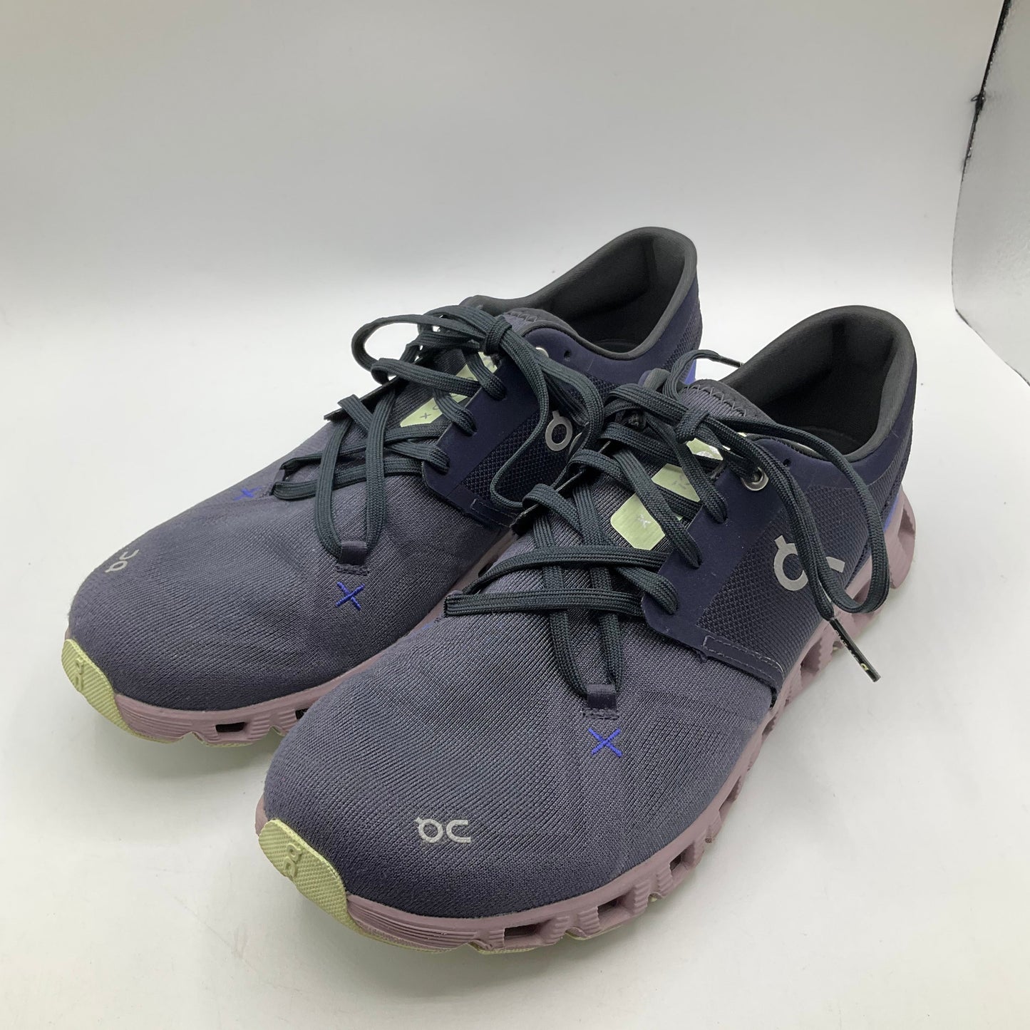 Shoes Athletic By On In Blue, Size: 9