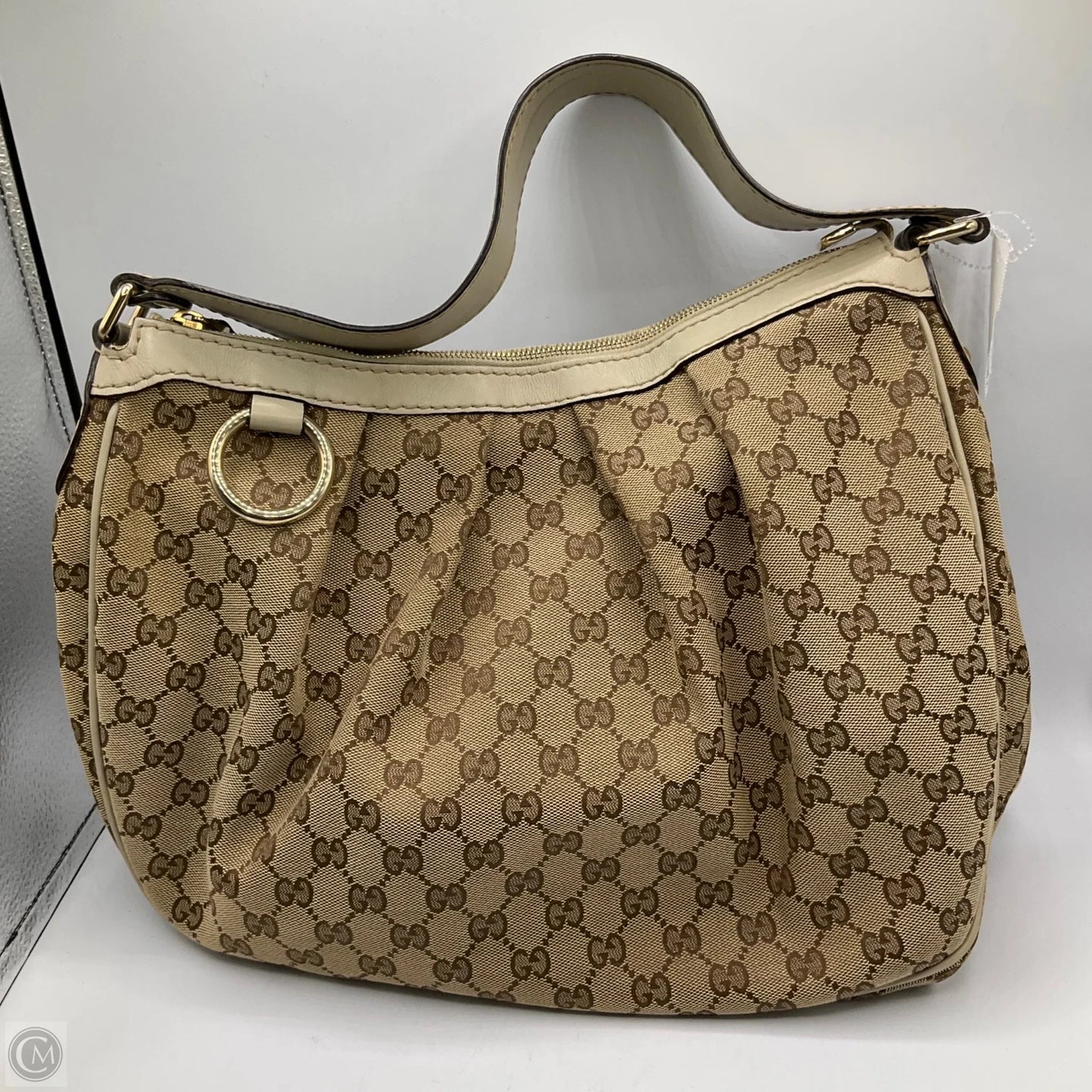 Handbag Luxury Designer By Gucci, Size: Medium