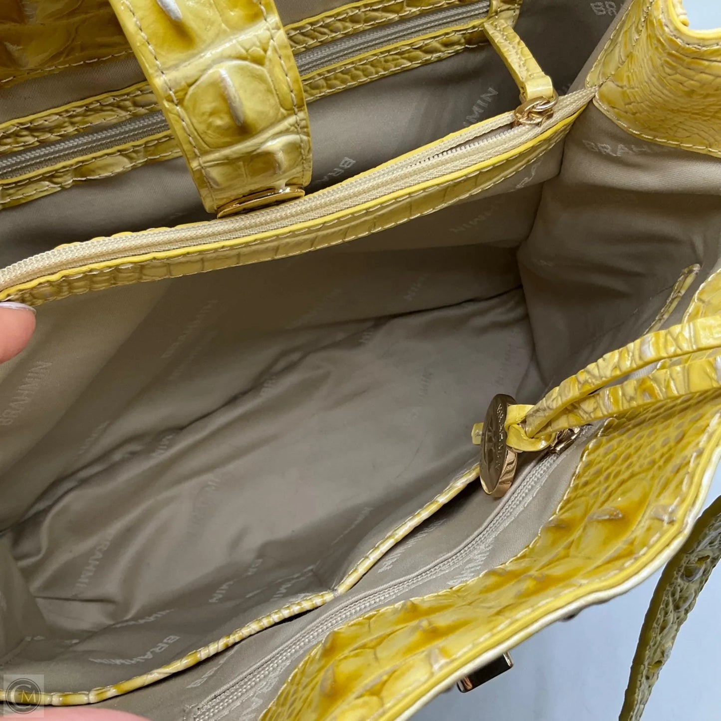 Handbag Designer By Brahmin, Size: Large