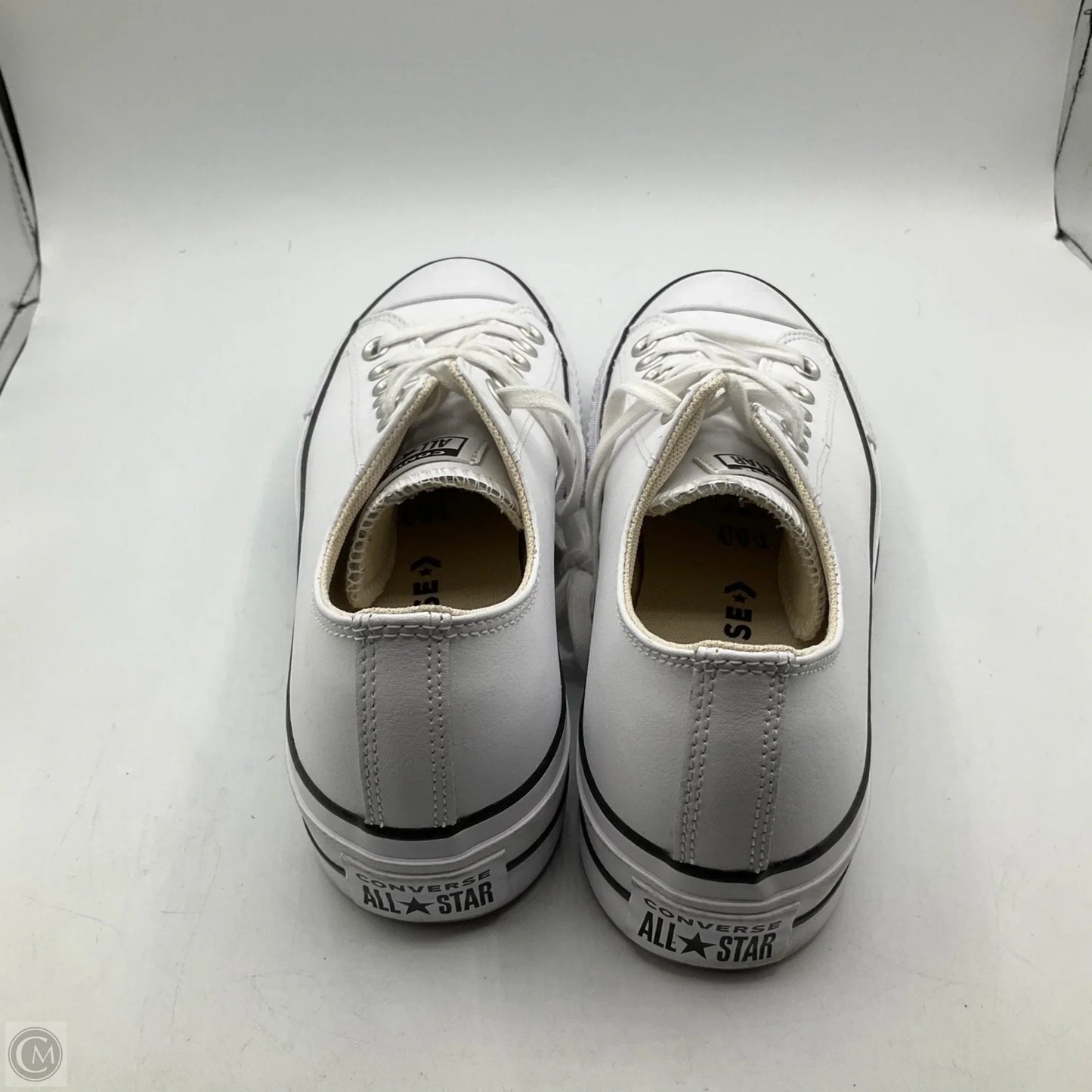 Shoes Sneakers By Converse In White, Size: 7.5