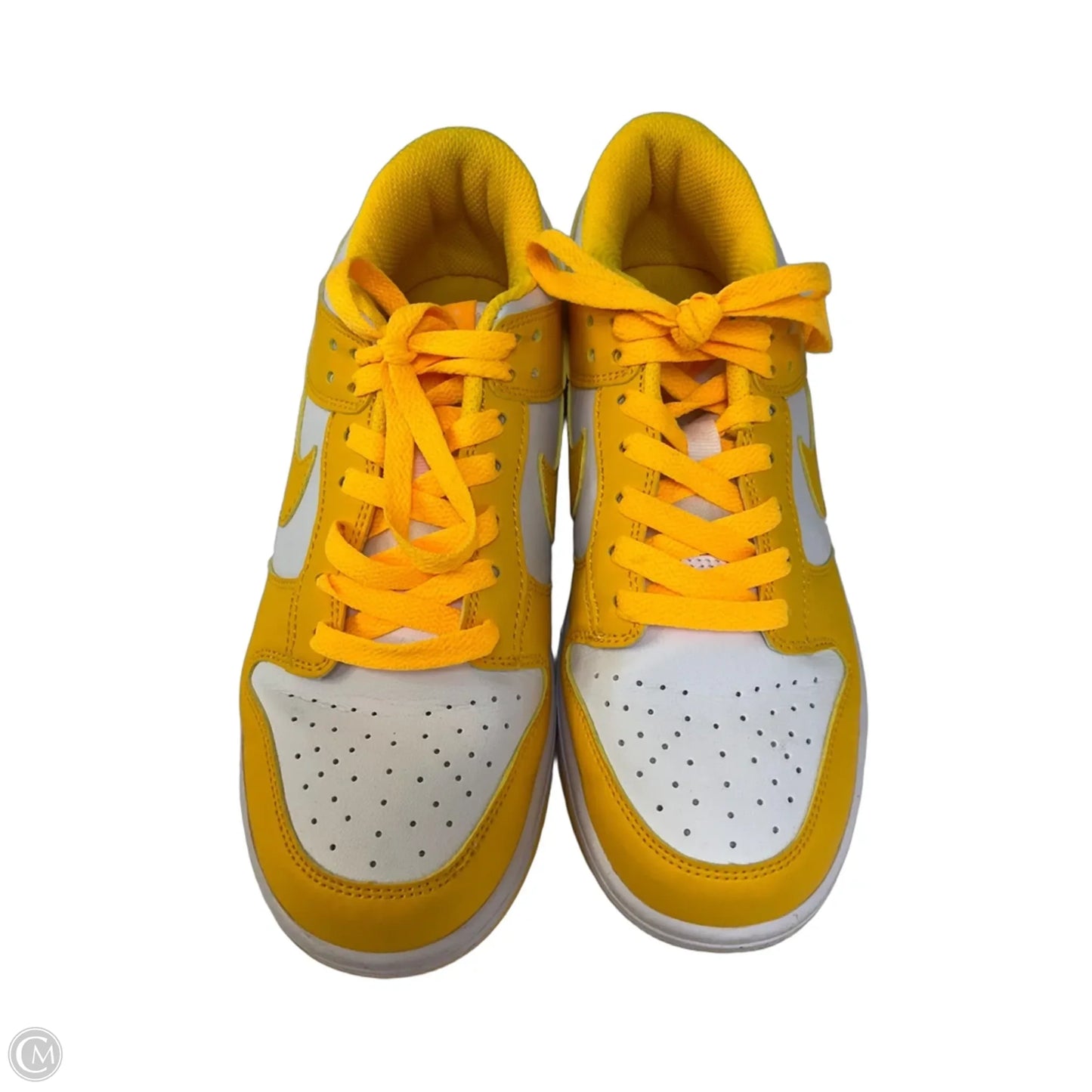 Shoes Sneakers By Nike In White & Yellow, Size: 8