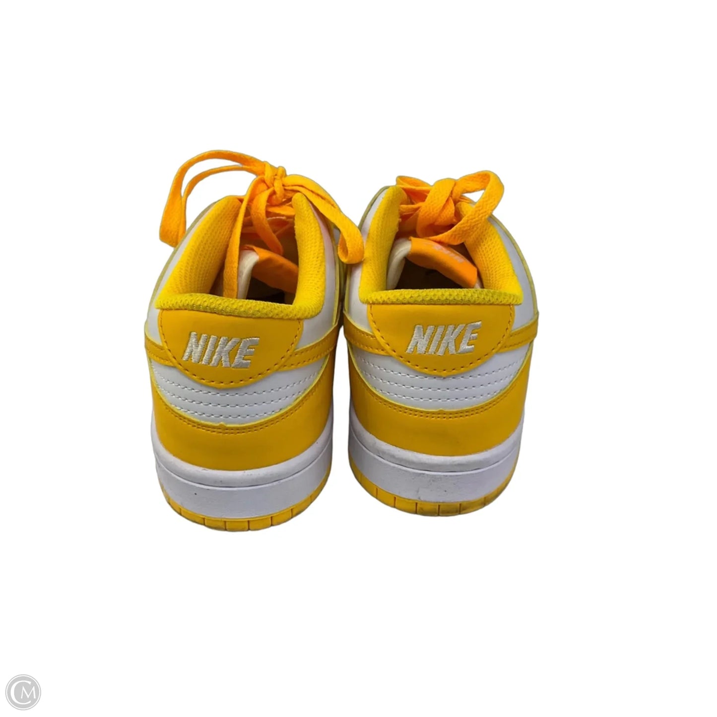 Shoes Sneakers By Nike In White & Yellow, Size: 8