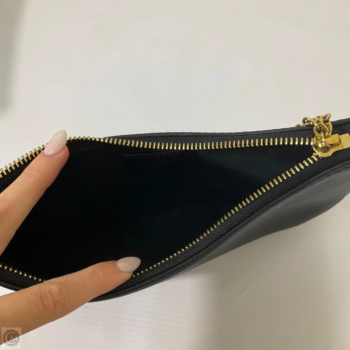 Handbag Luxury Designer By Louis Vuitton, Size: Small