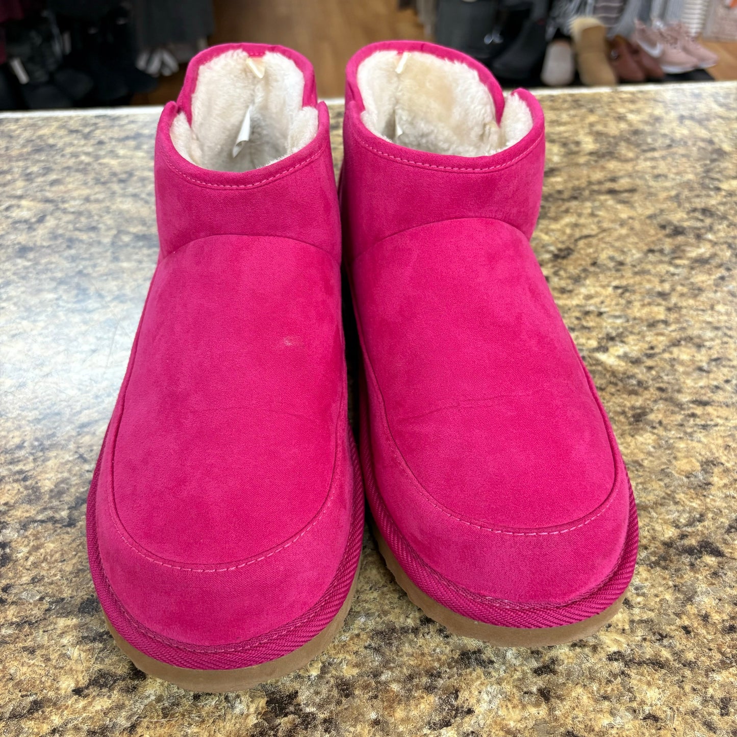 Slippers By Old Navy In Pink Size 11