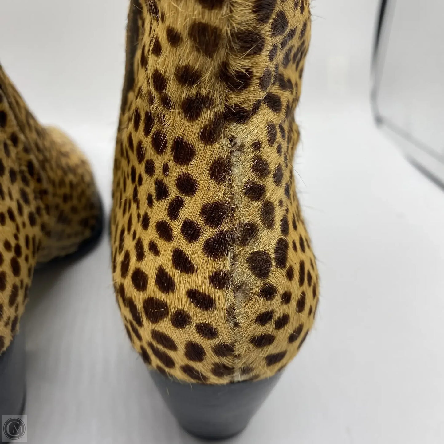 Boots Ankle Heels By Anthropologie In Animal Print, Size: 7.5