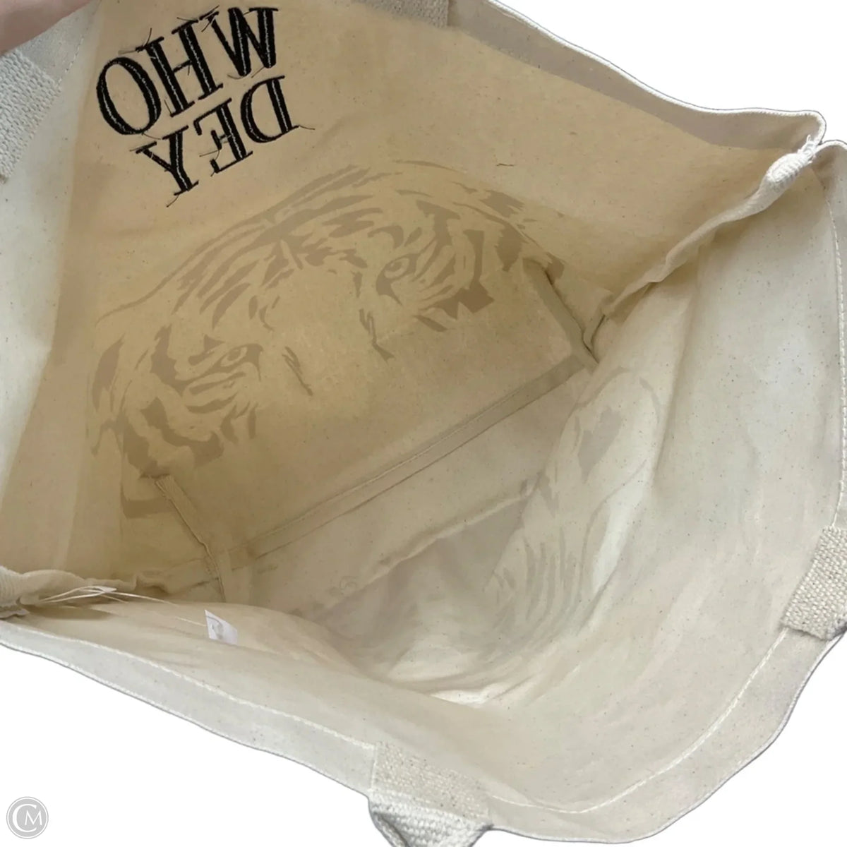 Tote By Clothes Mentor, Size: Large