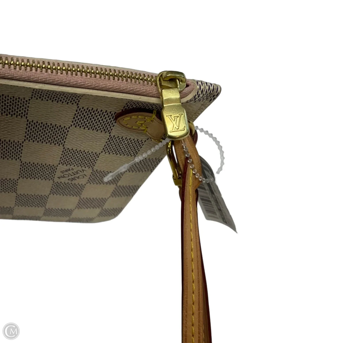 Wristlet Luxury Designer By Louis Vuitton, Size: Medium