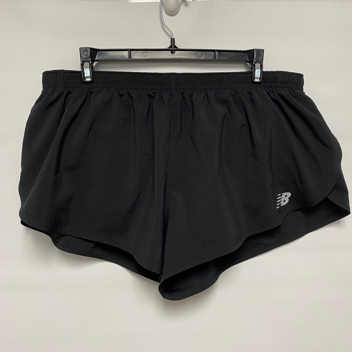 Athletic Shorts By New Balance  Size: Xl