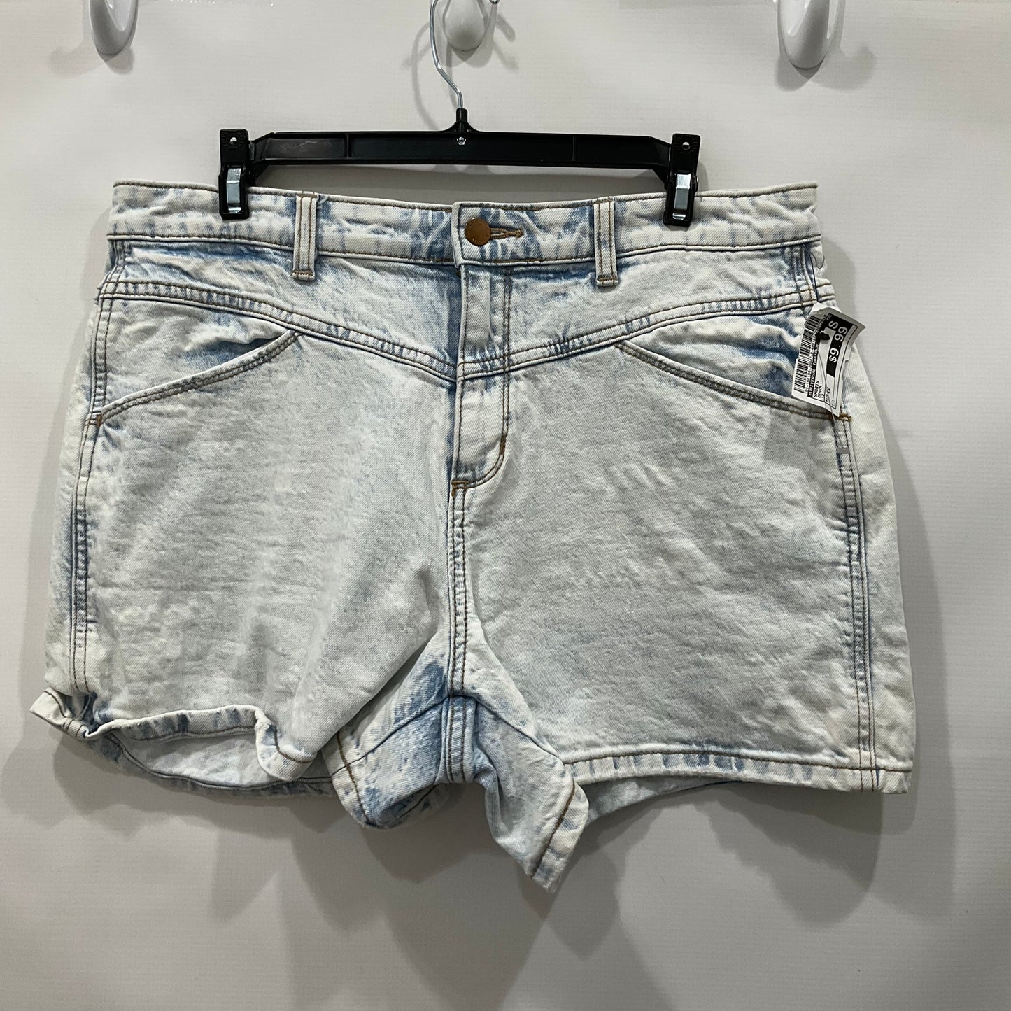 Denim Shorts Universal Thread, Size 12