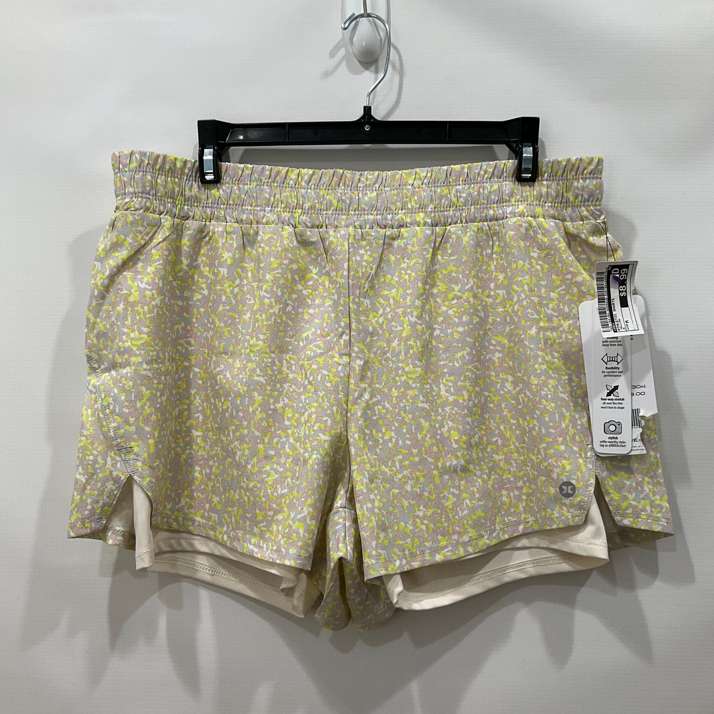 Yellow Athletic Shorts Rbx, Size M