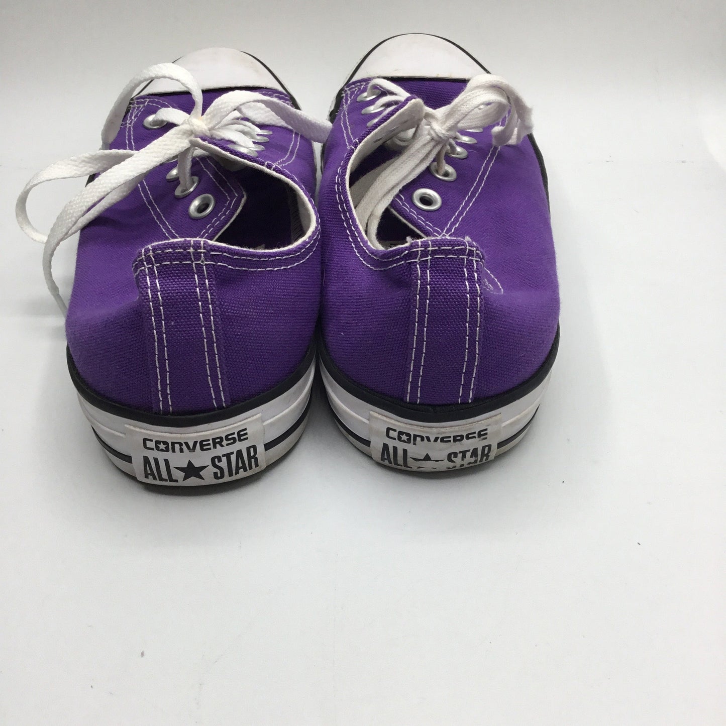 Shoes Sneakers By Converse In Purple, Size: 9