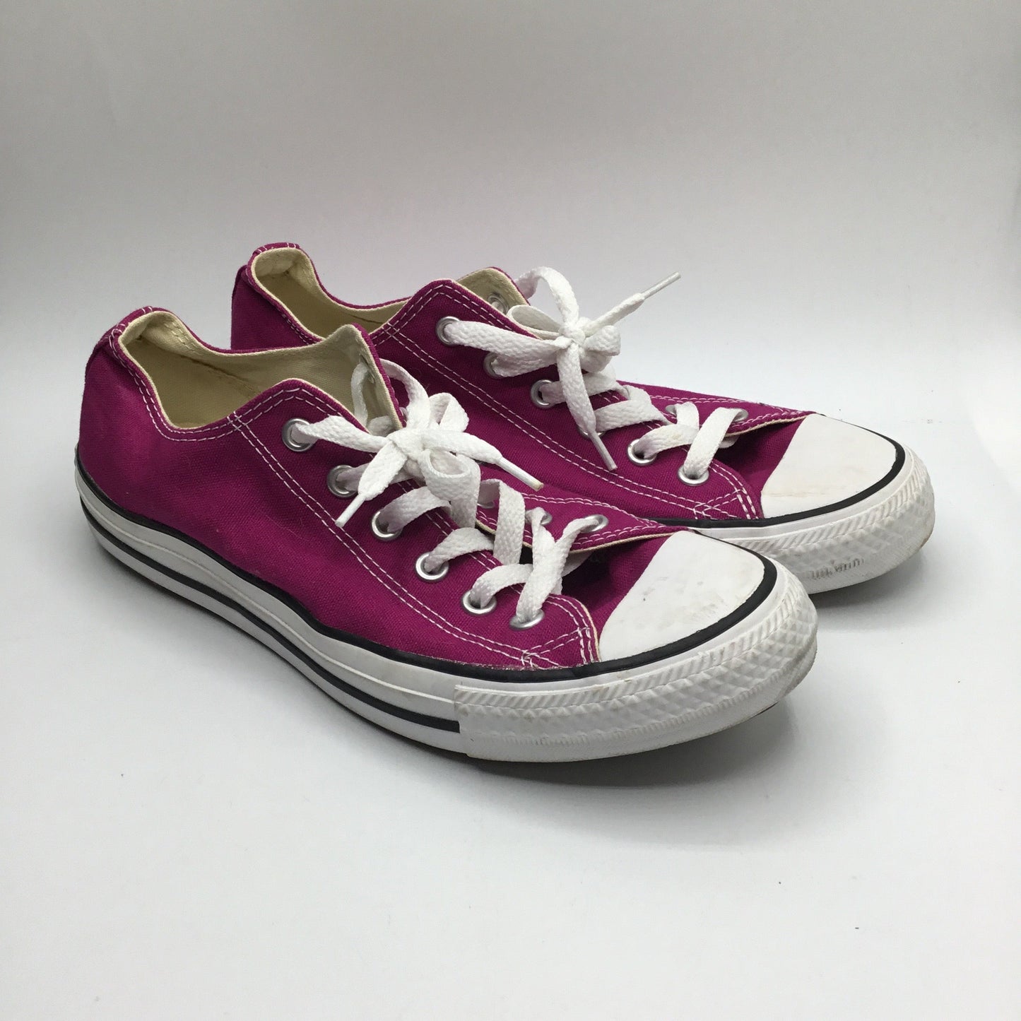 Shoes Sneakers By Converse In Purple, Size: 9