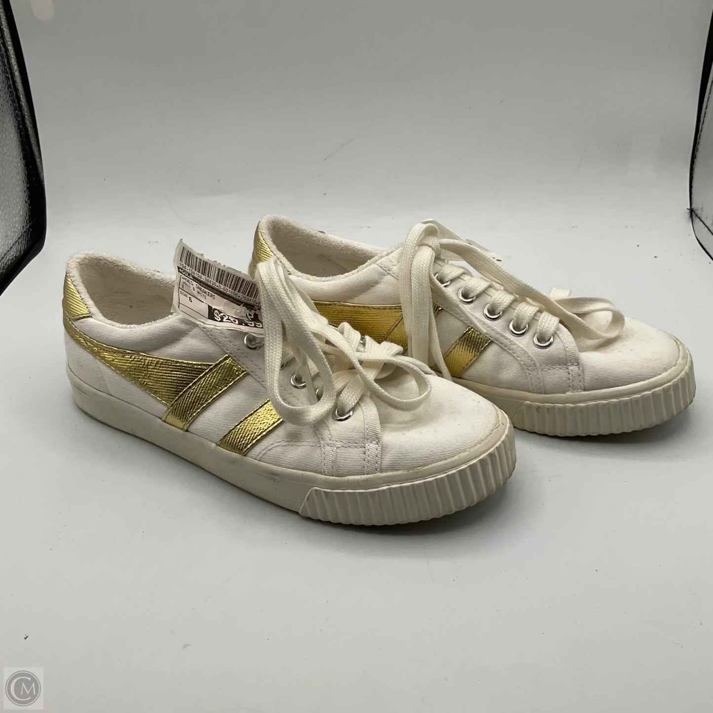 Shoes Sneakers By Gola In Gold & White, Size: 6