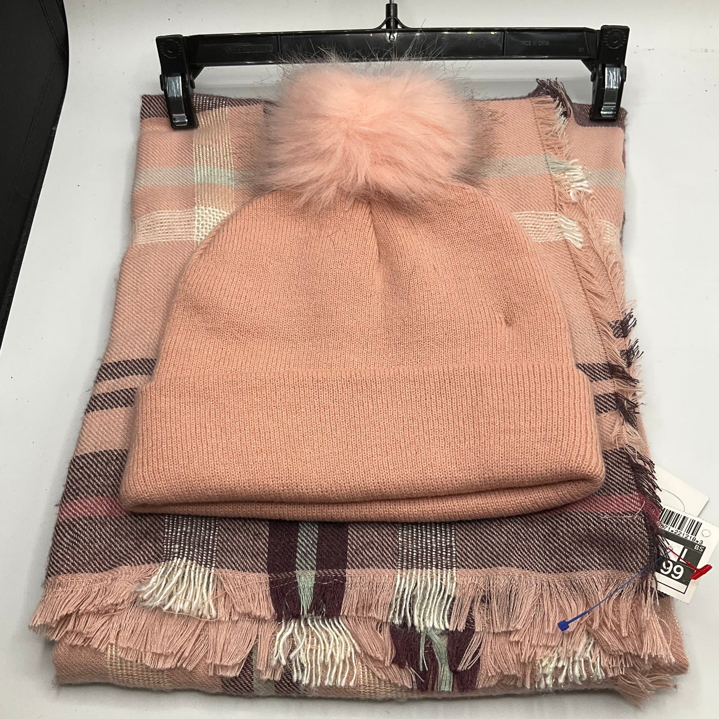 Scarf Winter By Nine West In Pink