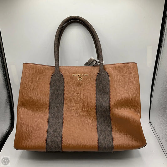Handbag Designer By Michael Kors, Size: Medium