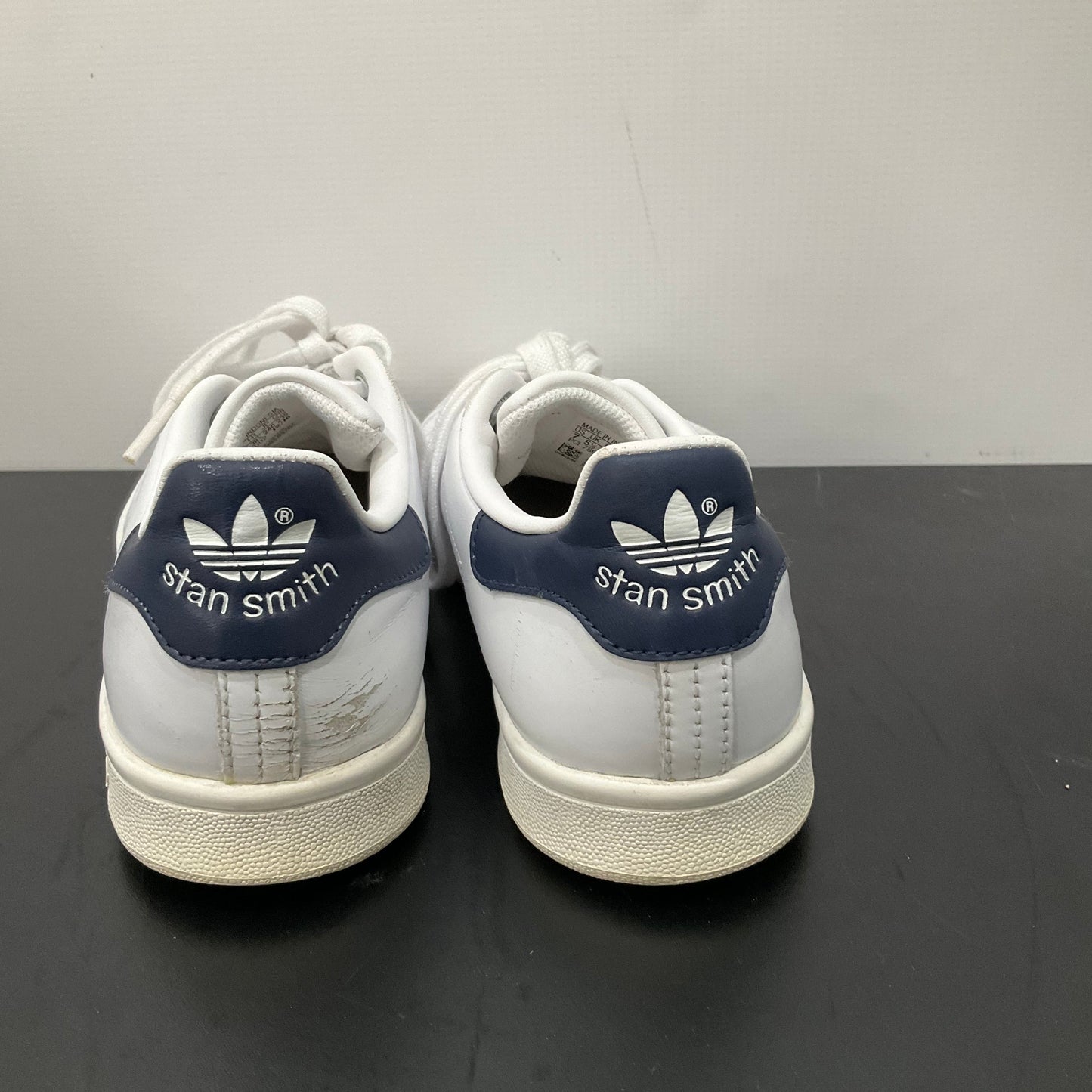 Shoes Sneakers By Adidas In White, Size: 7