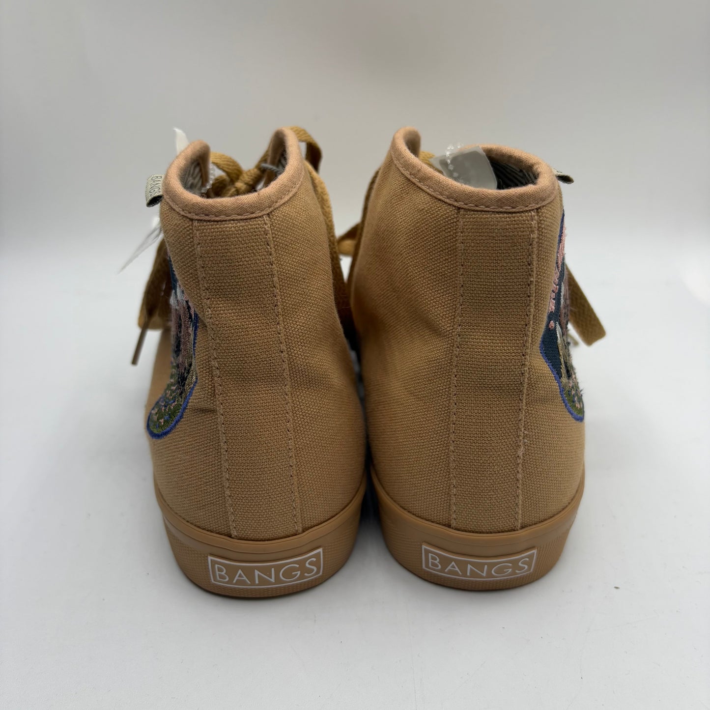 Shoes Sneakers By BANGS In Beige, Size: 7.5